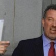 081909billdeblasio5shleonardleibowitzleavescourtafterbein144532-415x615